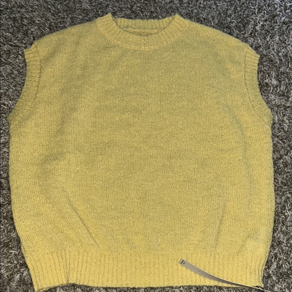 Missguided Yellow Crewneck Sweater Classic Knit Design